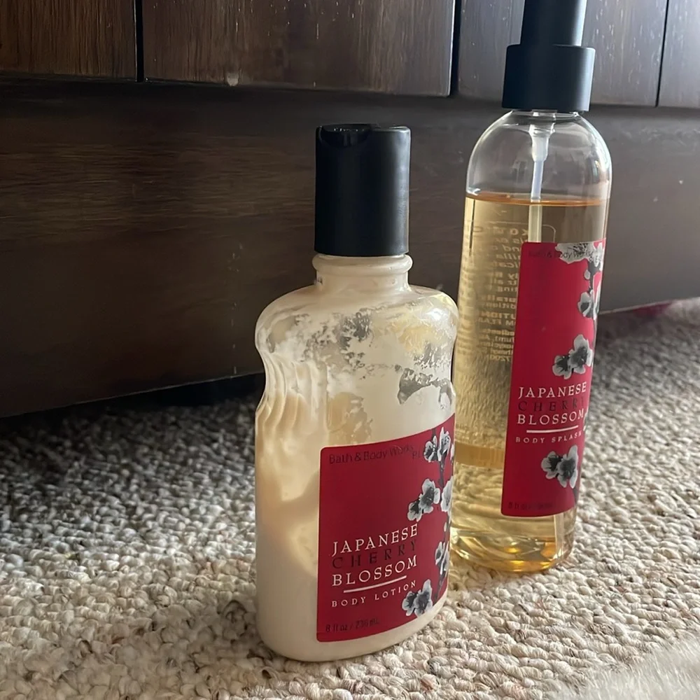 Bath & Body Works Japanese Cherry Blossom bundle Set lotion and mist spray lot